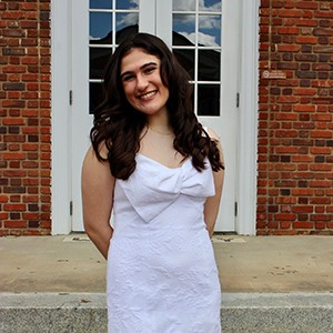 Graduate Student Ambassador Maddie Battinelli