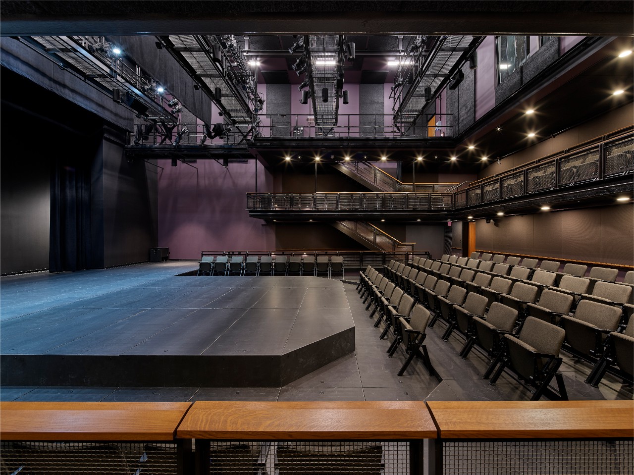 image of the courtyard theater