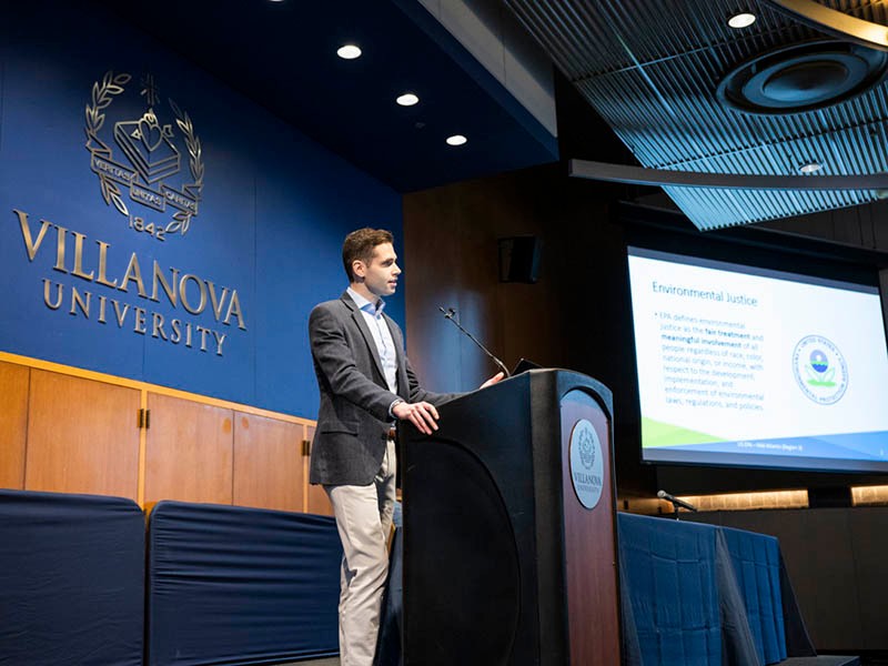 Angus Welch of U.S. EPA Region 3 delivered the keynote address on Day 1 by offering a preview of EJScreen, a digital tool used to identify environmental justice concerns across the country.