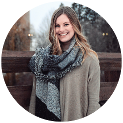 AnnaliseHodges'22-circle Annalise Hodges '22