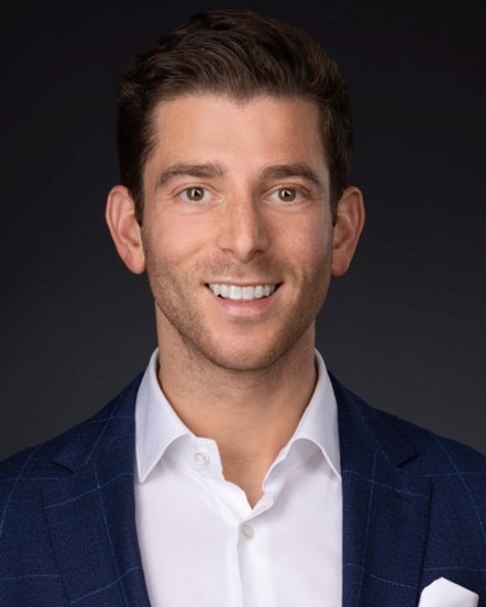 Luke DeGrossi ’12 VSB 