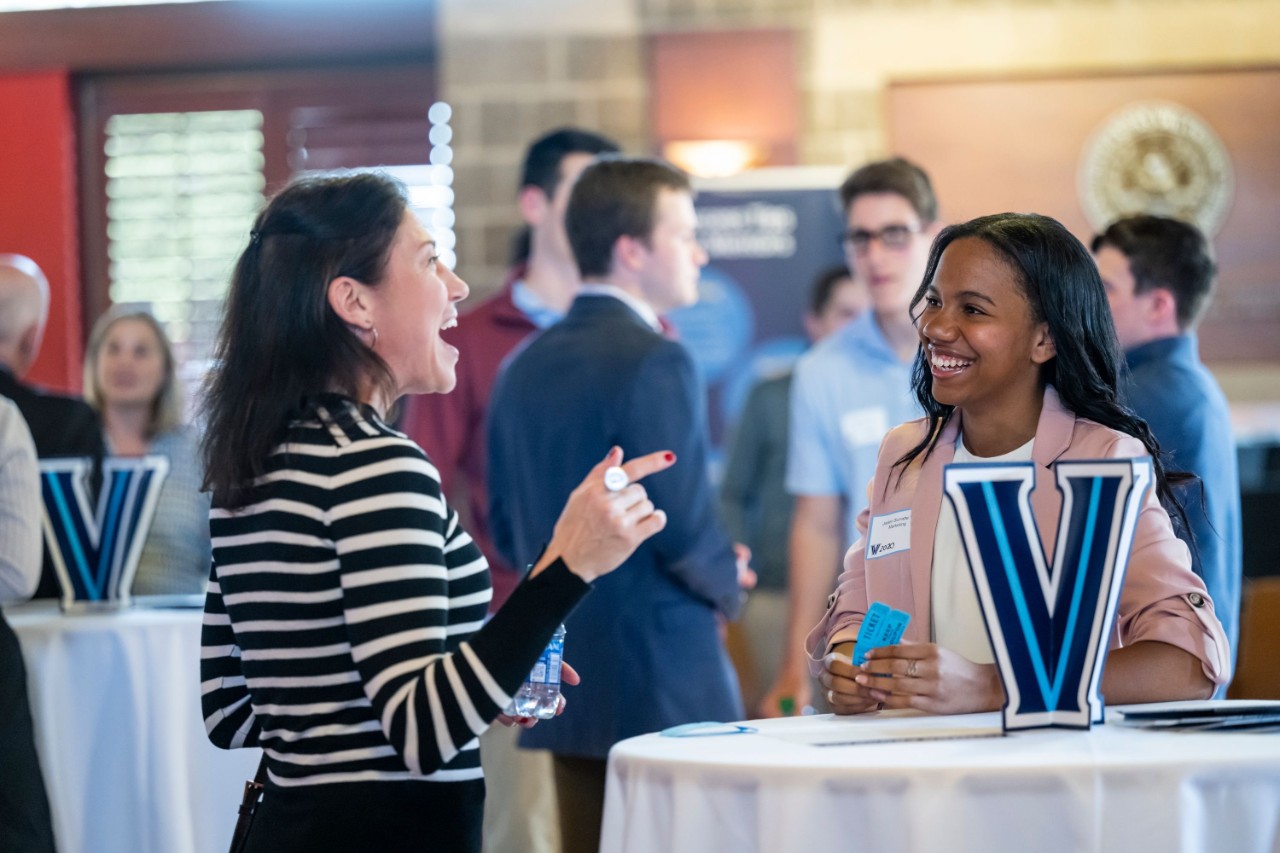 Jaden Surratte ’25 (right) and Jessica Kerrigan EMBA ’20 (left)